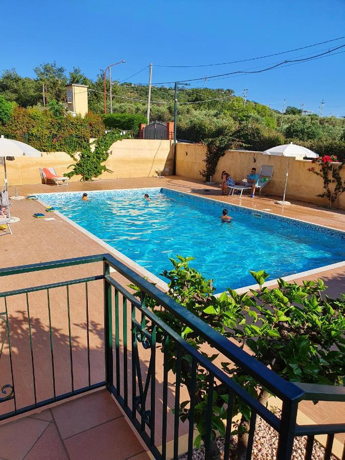 Laura Casa Vacanze Capo Vaticano Exterior foto